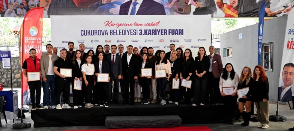 ÇUKUROVA BELEDİYESİ 3. KARİYER FUARI İŞ ARAYANLARLA İŞVERENLERİ BULUŞTURDU