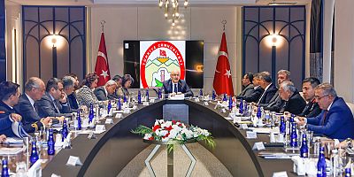 İL GÜNDEMİ DEĞERLENDİRME VE KOORDİNASYON TOPLANTISI YAPILDI