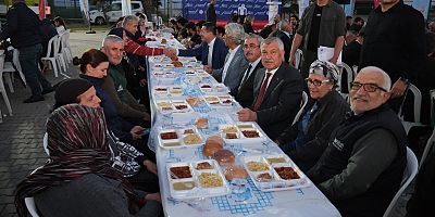 Karataşlılar, Büyükşehir iftarında bir araya geldi