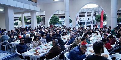 SEYHAN BELEDİYESİ’NDEN KAPSAYICI İFTAR SOFRASI