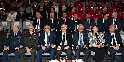 VALİ KÖŞGER 6 ŞUBAT DEPREMİ ANMA PROGRAMINA KATILDI