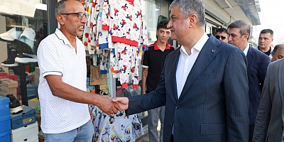 VALİ MUSTAFA YAVUZ’DAN YÜREĞİR’DE ESNAF ZİYARETİ