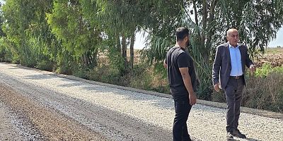 Yumurtalık’ta temizlik ve yol çalışmaları hız kesmeden sürüyor