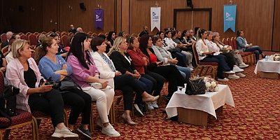 YÜREĞİR’DE MEME KANSERİ FARKINDALIK SEMİNERİ YAPILDI