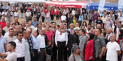 Zeydan Karalar, çiçeklerle, büyük coşku ve sevgiyle karşılandı   