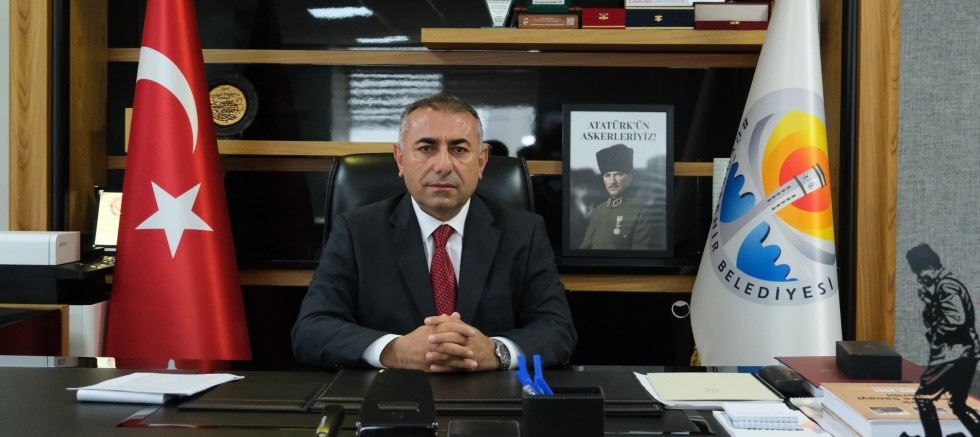 Vatanı aydınlatan meşale sonsuza kadar ışık yayacak…